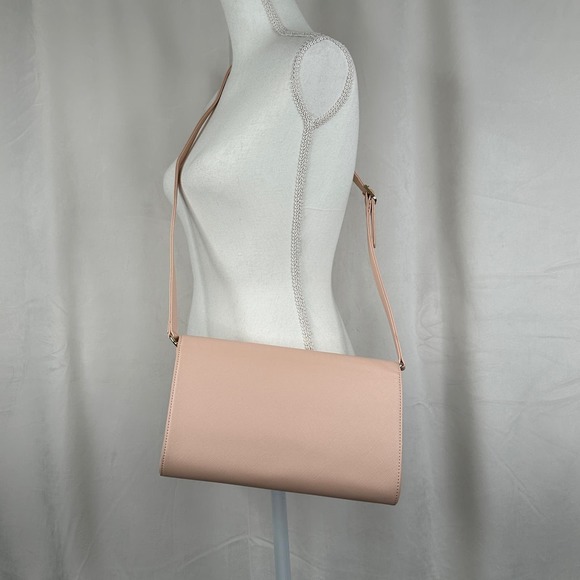 Ilishop // Pink Crossbody Purse - Picture 4 of 11